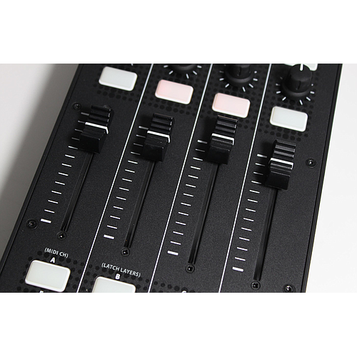 Allen & Heath - Controlador MIDI Mod.XONE:K2_7