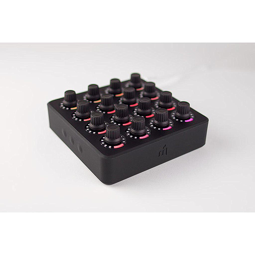 DJTT - Superficie de Control MIDI Fighter Twister